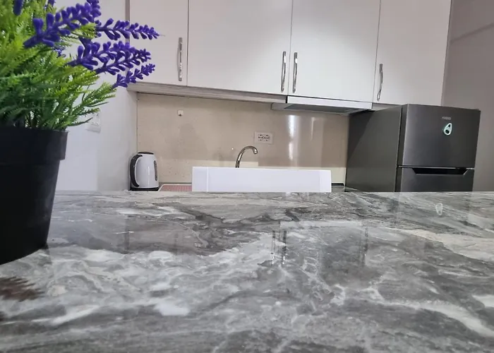 A6 Golden View Studio Appartamento *