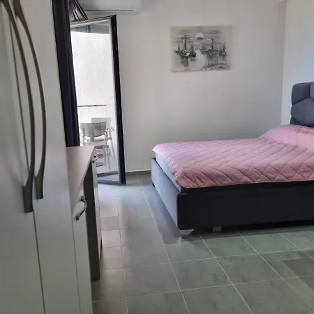 Apartament Garden Sea View *